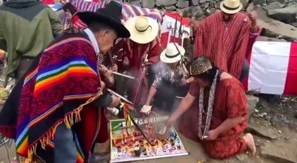 26uuu另类亚洲欧美日本老年