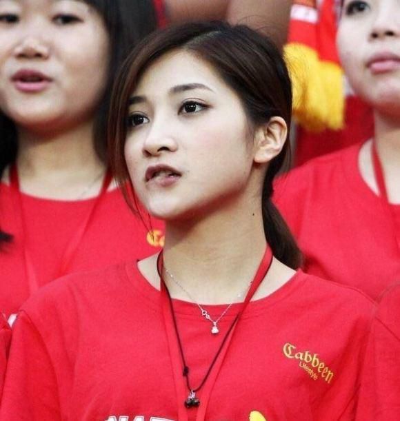 第一次处破女hd精品出血